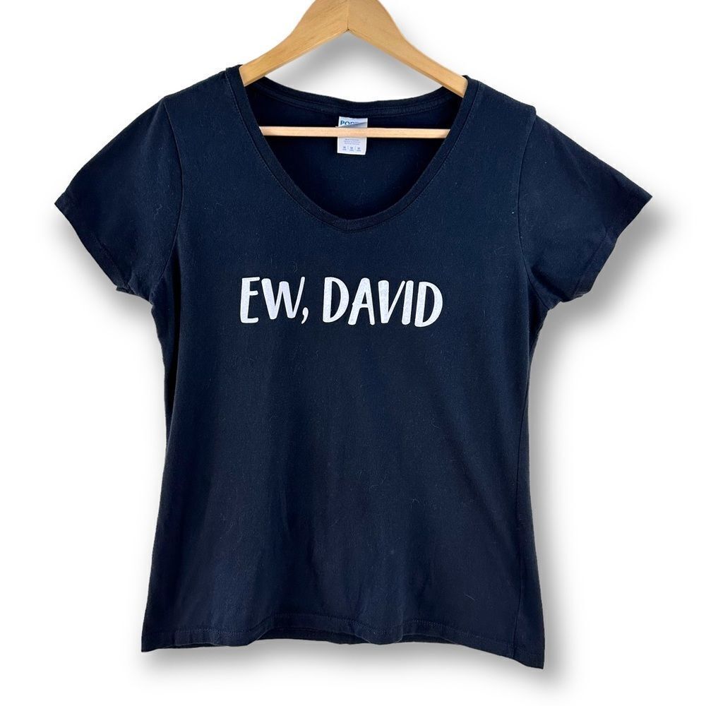 Port & Company black  Ew, David Schitts Creek T-shirt‎ size M
